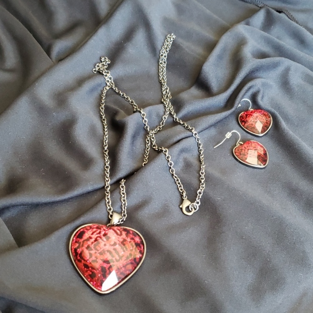 Set necklace and earrings(used)